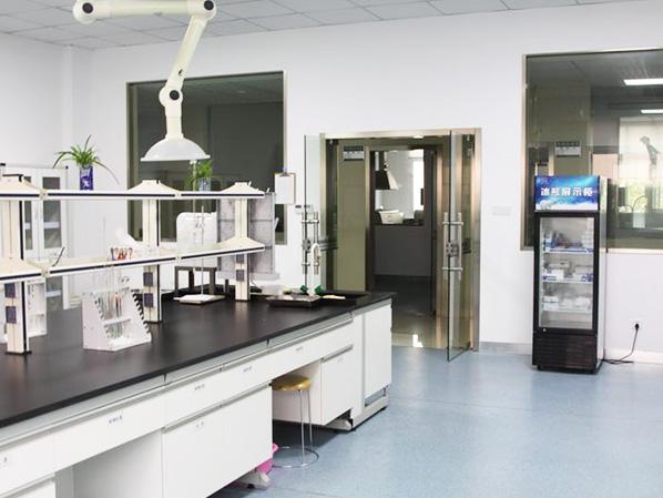 安環(huán)檢測(cè)實(shí)驗(yàn)室-4